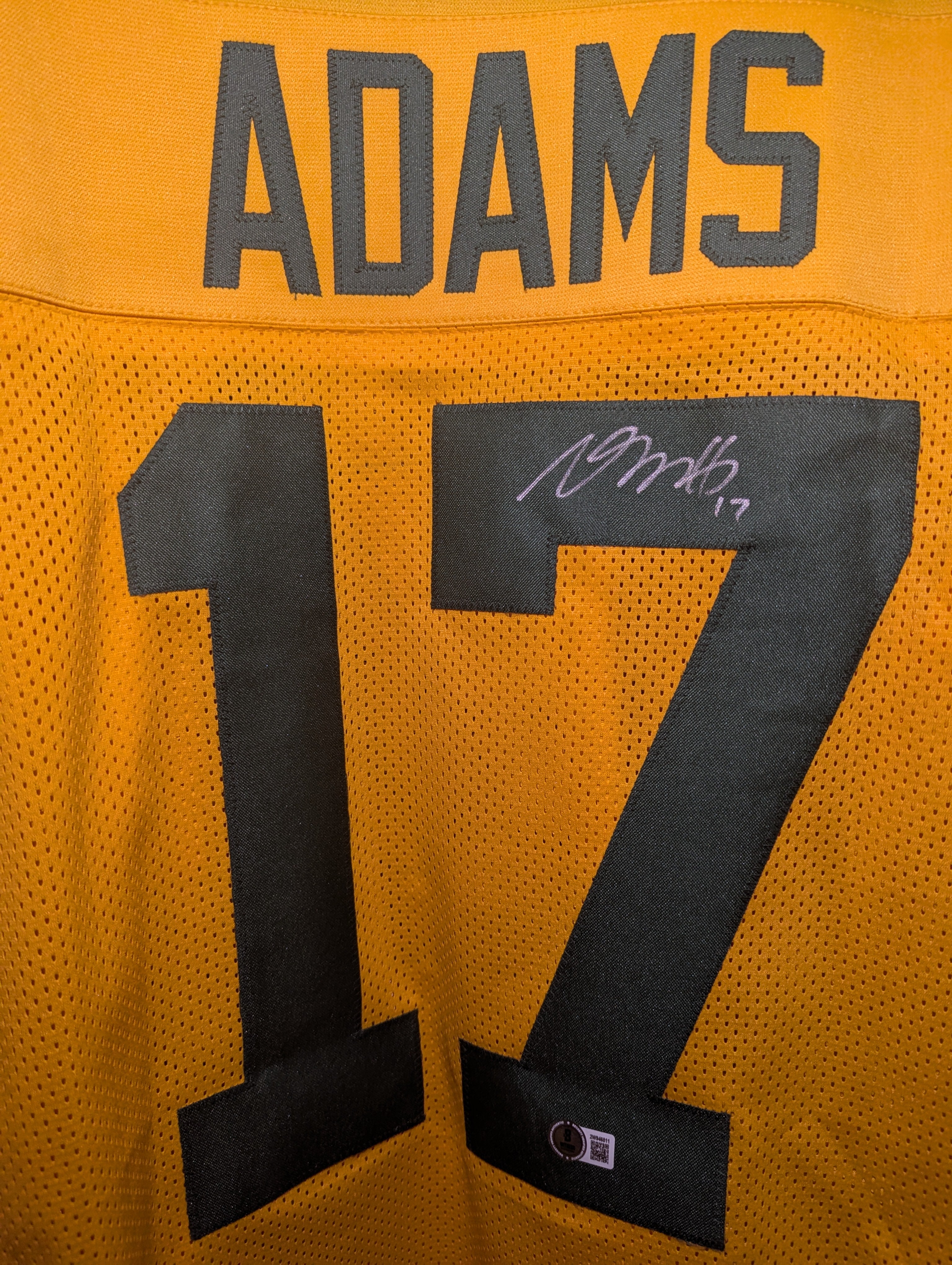 Davante Adams - Signed Custom Jersey (Beckett)