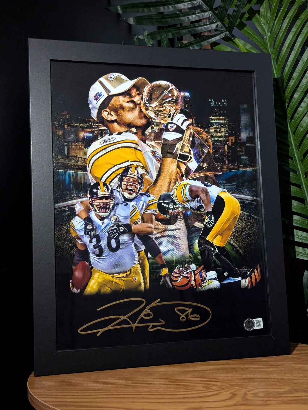 Hines Ward - Signed 11x14 (Beckett)
